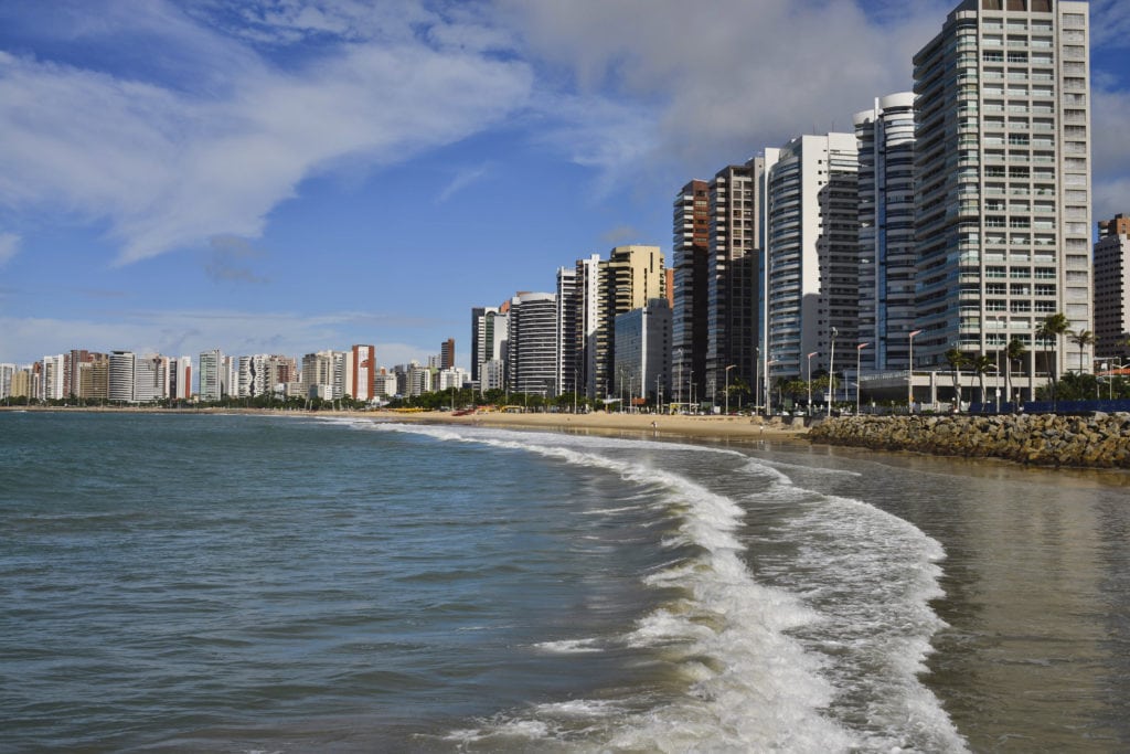 Beira Mar de Fortaleza e seus belos edifícios